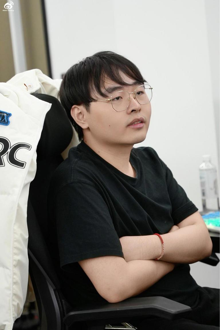 JDG翻盘DRX,Xiaohu打出惊人五杀全球总决赛2:1(釜山) JDG翻盘DRX,Xiaohu打出惊人五杀全球总决赛2:1(釜山)