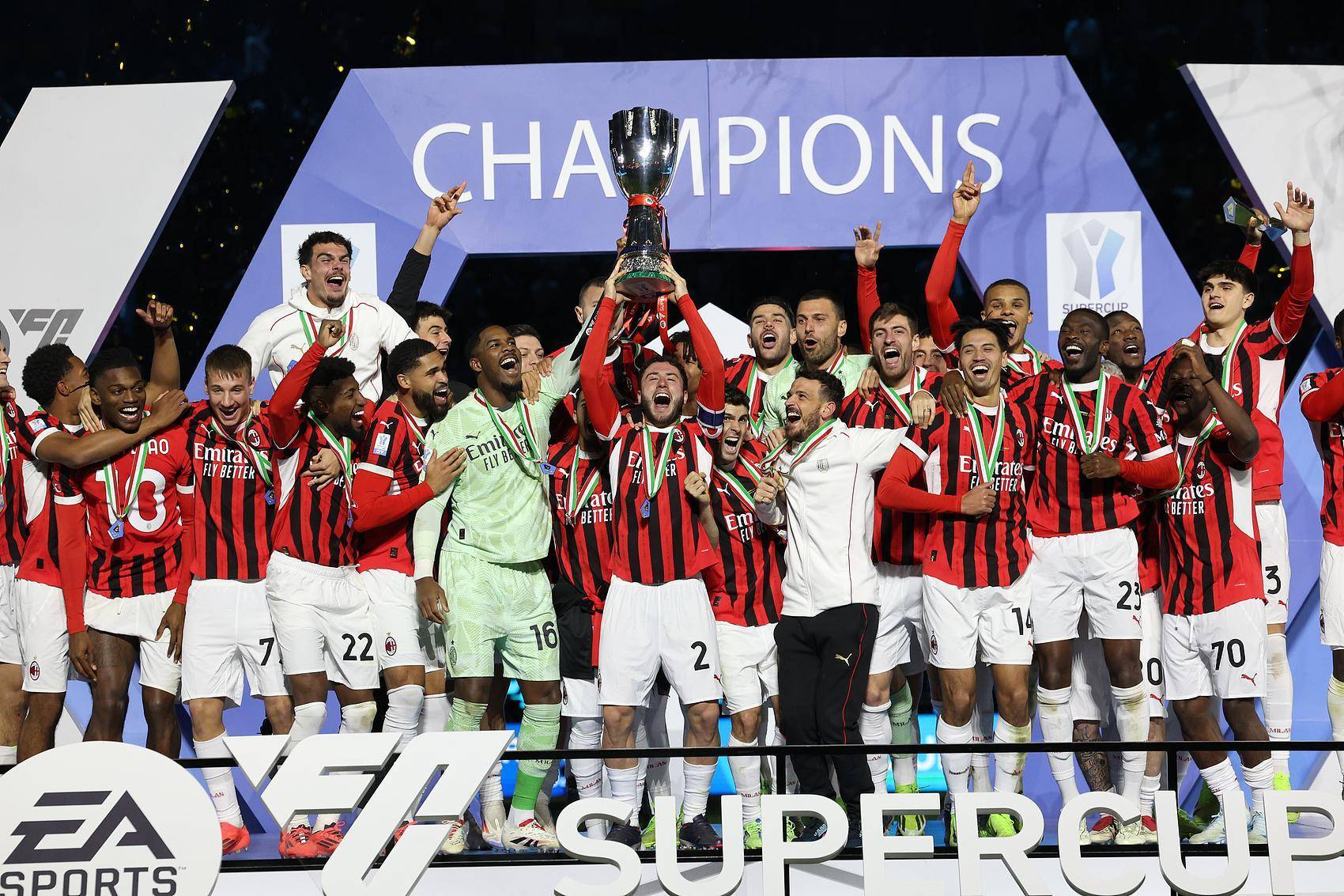 开云-关于国米新援闪耀，助球队连胜赢得掌声的信息